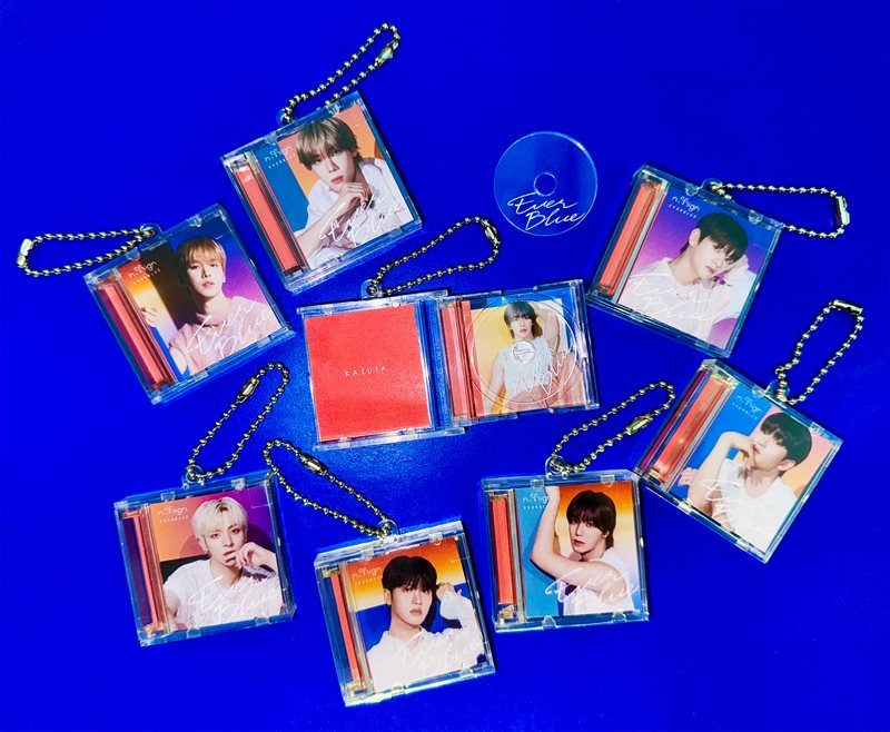 ミニジャケキーホルダーデザイン